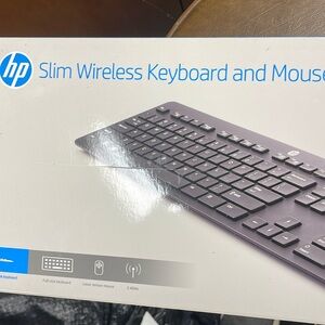 Wireless computer keyboard